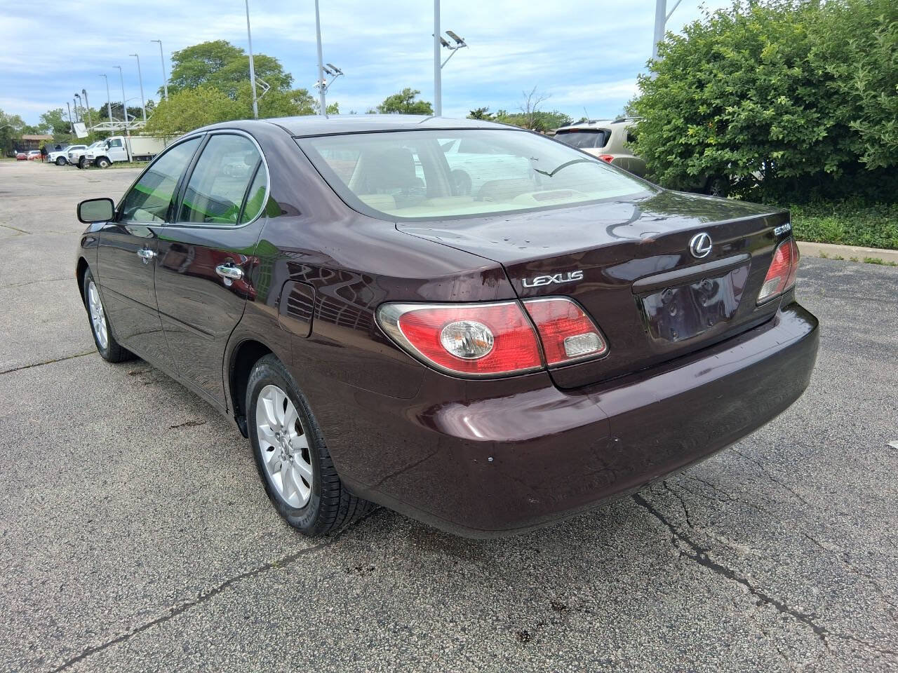 Used 2004 Lexus ES 330 w/ Premium Pkg FWD image 7