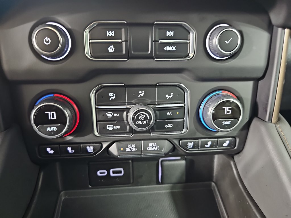 Used 2023 Chevrolet Tahoe High Country AWD/4WD image 29