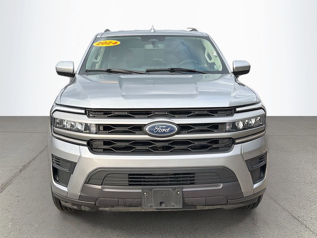 Used 2024 Ford Expedition XLT image 10