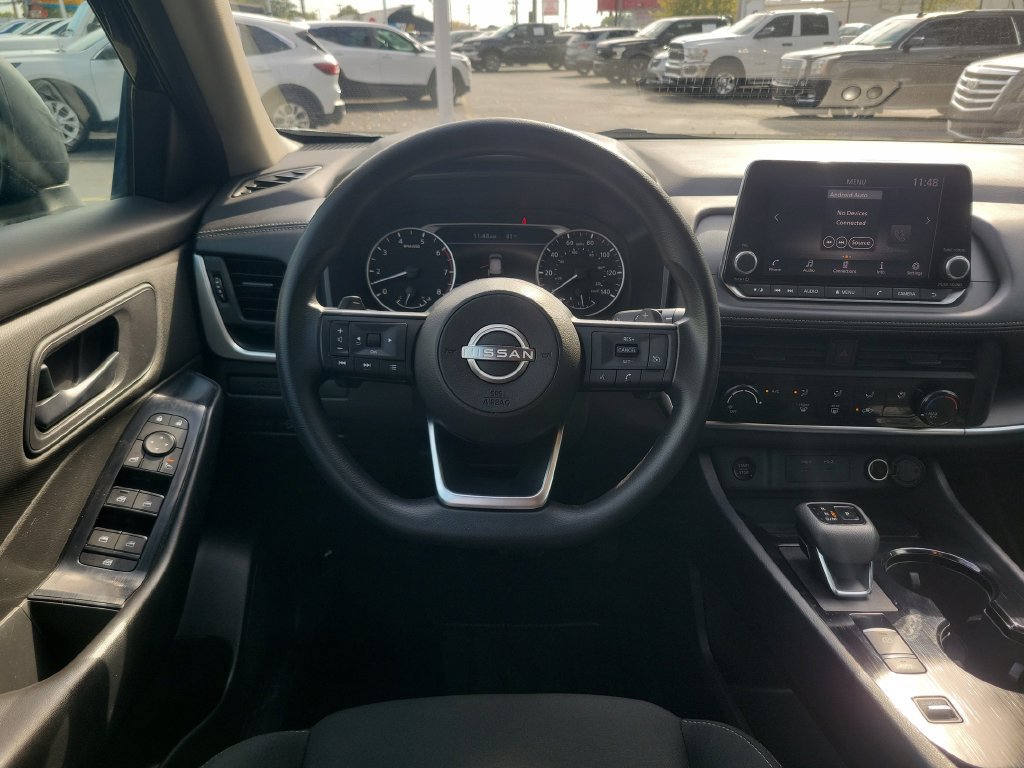 Used 2024 Nissan Rogue S FWD image 14
