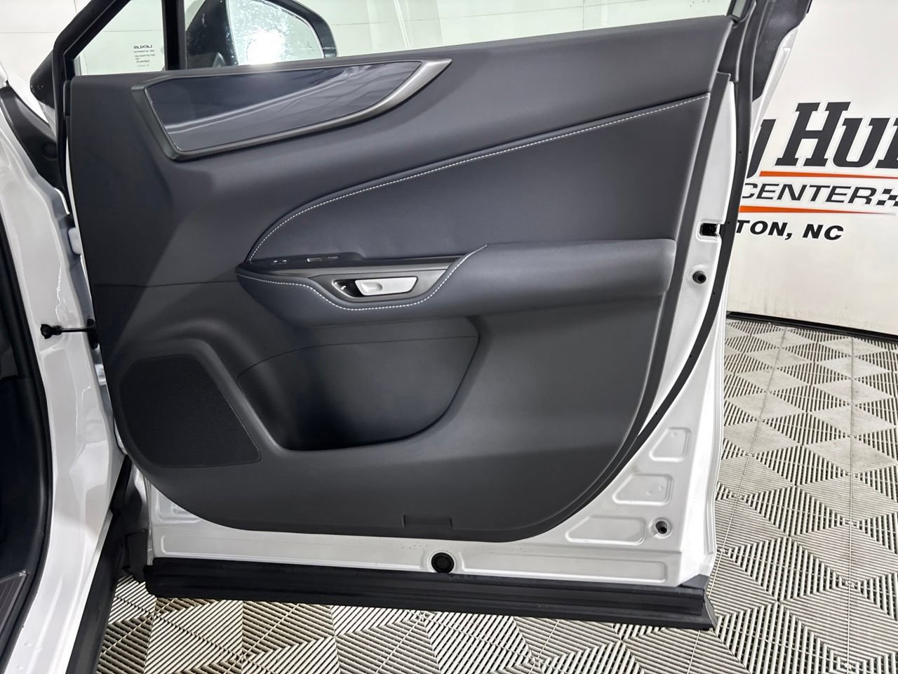 Used 2025 Lexus NX 350 AWD w/ Accessory Package (Z1) image 28