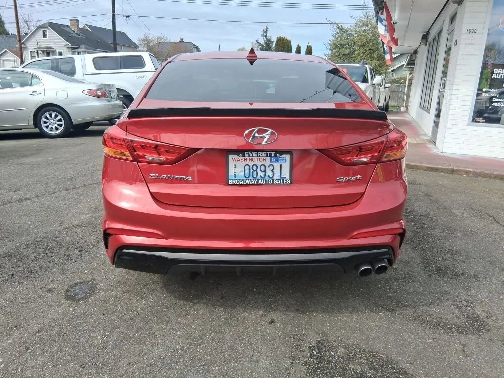 Used 2018 Hyundai Elantra Sport w/ Sport Premium Package 03 image 6