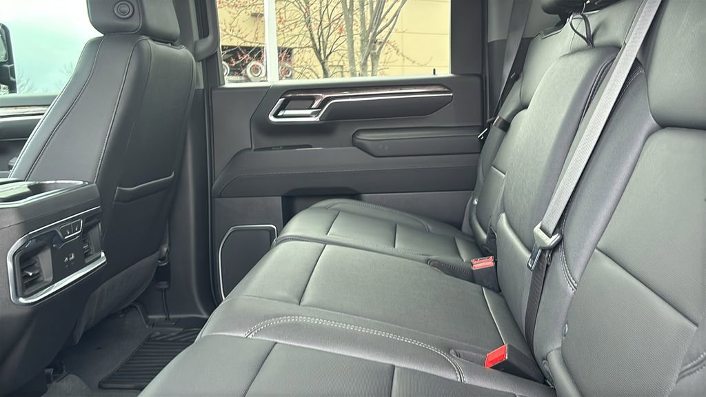 Used 2024 Chevrolet Silverado 3500 LTZ w/ LTZ Plus Package image 30