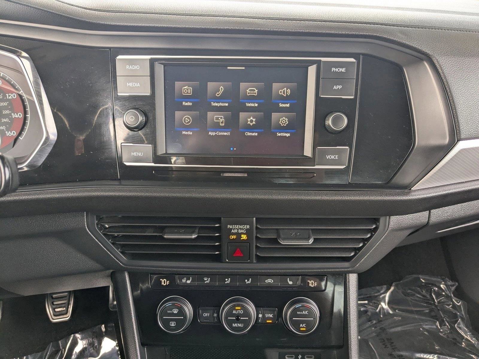 Used 2021 Volkswagen Jetta R-Line FWD image 14