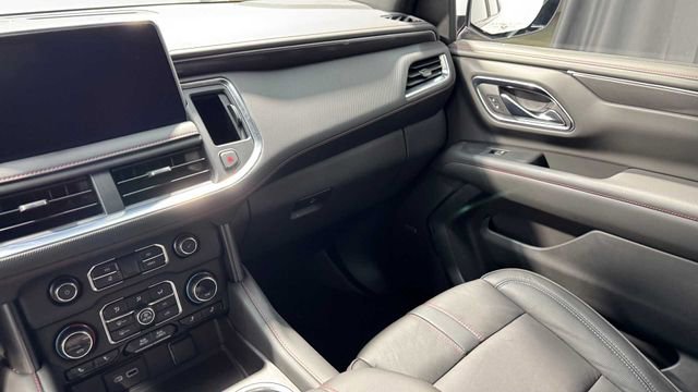 Used 2021 Chevrolet Tahoe RST w/ Luxury Package RWD image 25