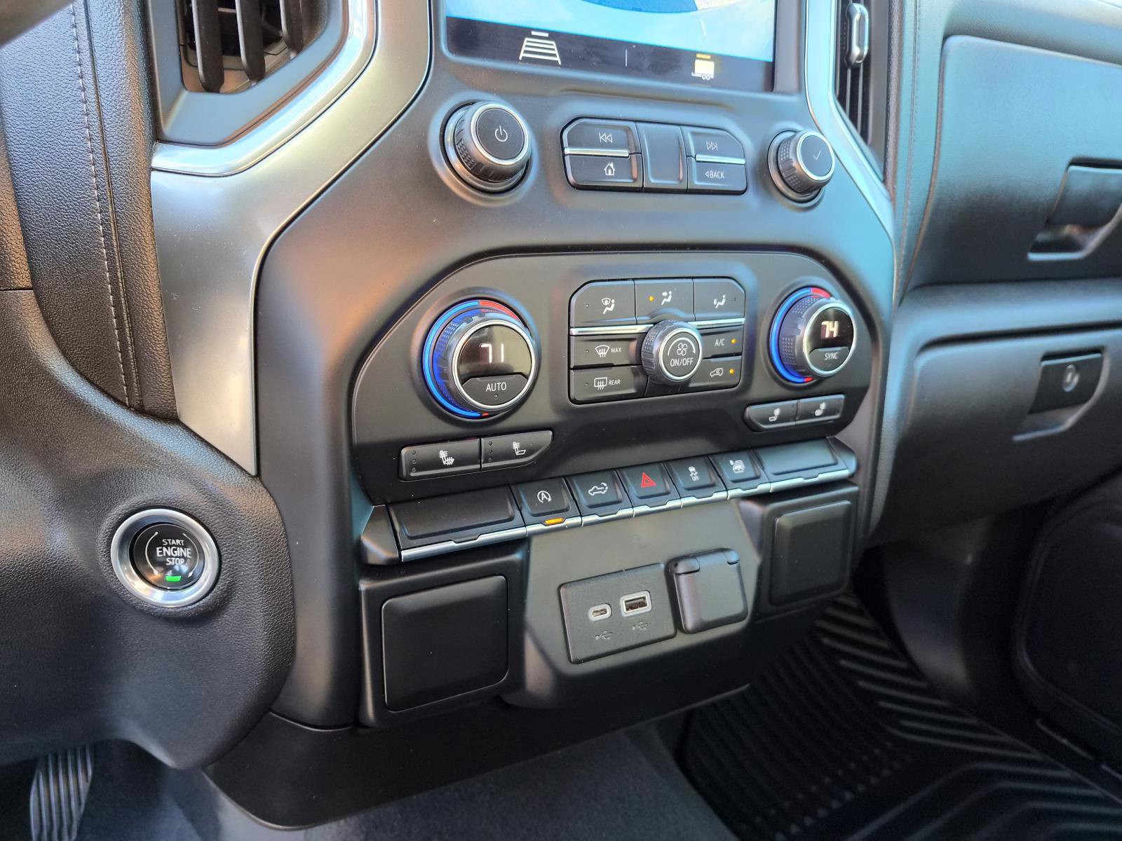 Used 2020 Chevrolet Silverado 1500 LT w/ Texas Edition AWD/4WD image 25