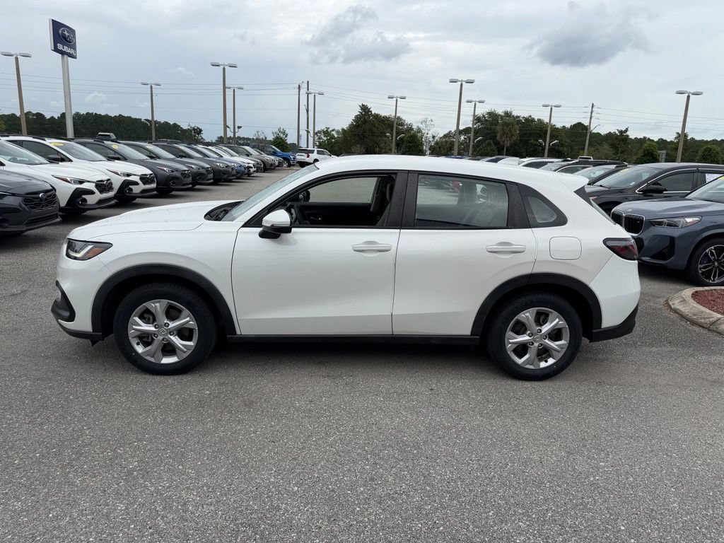 Used 2023 Honda HR-V LX image 10