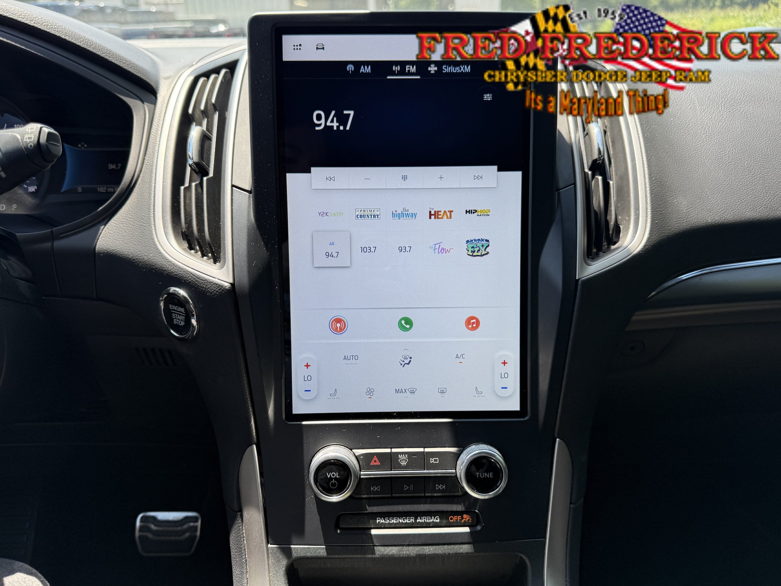 Used 2023 Ford Edge ST-Line AWD/4WD image 12