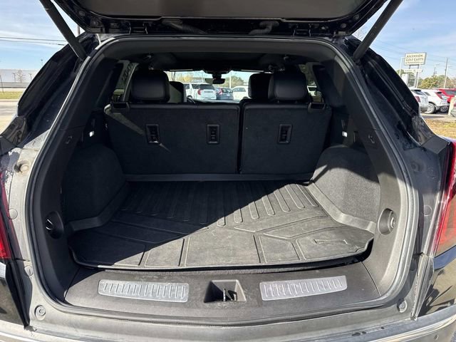 Used 2022 Cadillac XT5 Premium Luxury w/ Technology Package image 11