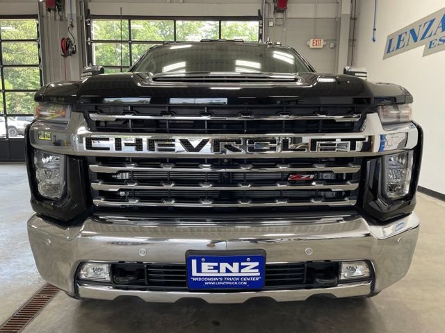 Used 2023 Chevrolet Silverado 2500 LTZ w/ LTZ Convenience Package II AWD/4WD video 3
