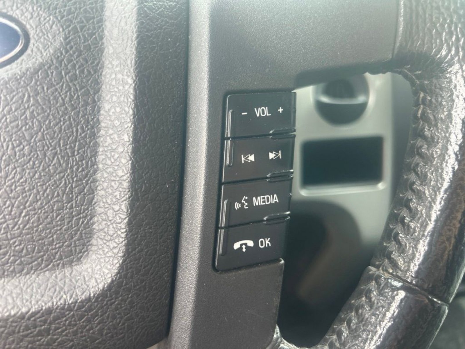 Used 2014 Ford F150 XLT w/ XLT Chrome Package RWD image 16