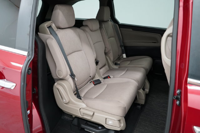 Used 2022 Honda Odyssey EX image 36