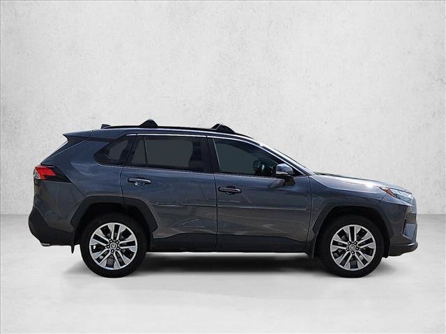 Used 2023 Toyota RAV4 XLE Premium FWD image 4