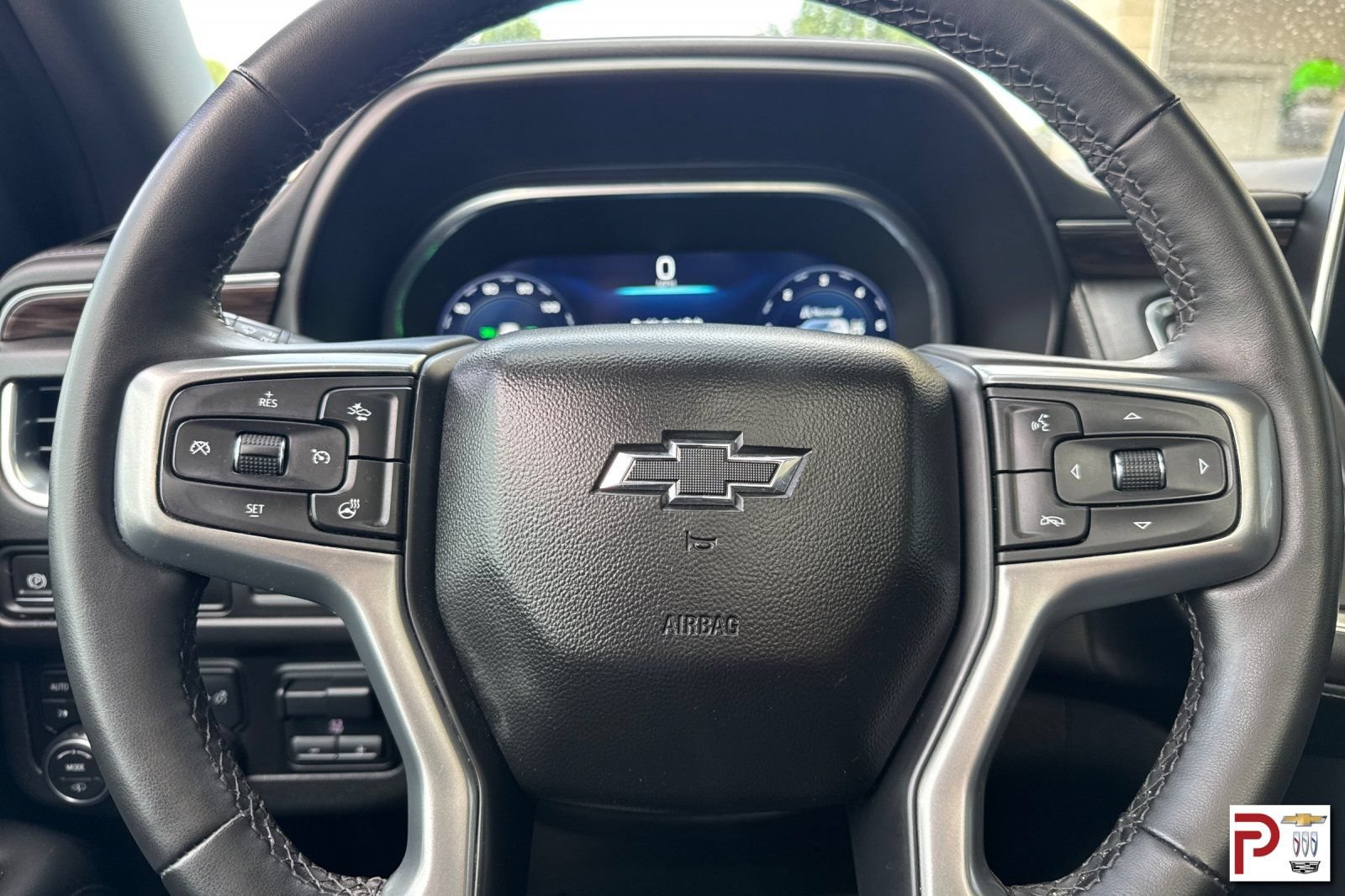 Certified 2023 Chevrolet Suburban Z71 w/ Z71 Off-Road Package AWD/4WD image 28