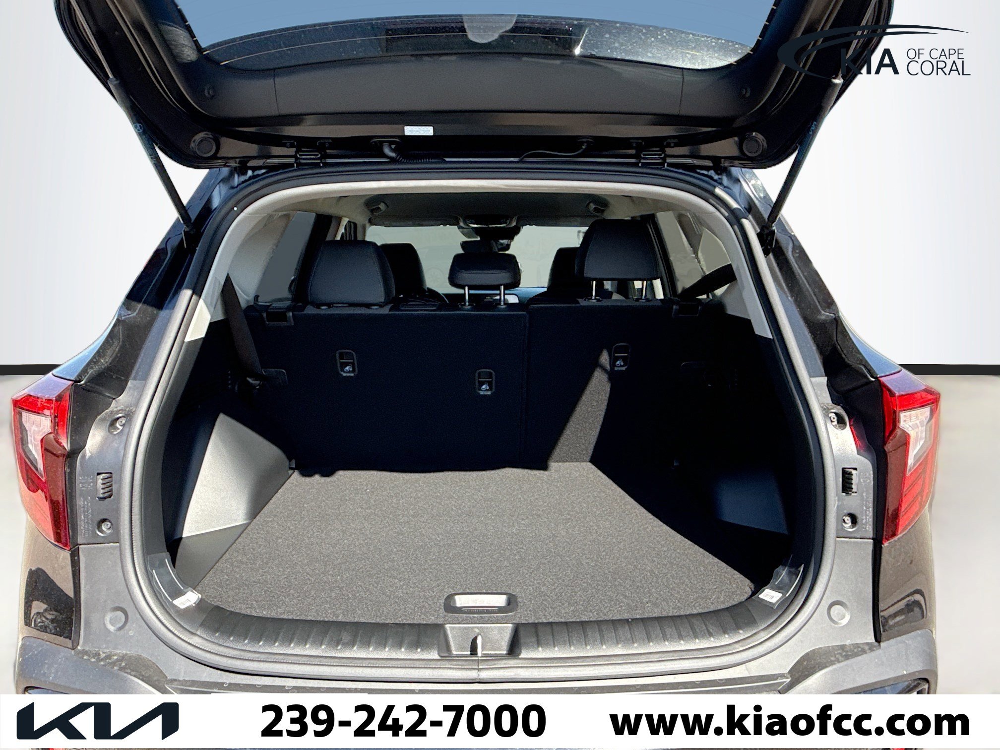 New 2026 Kia Seltos S image 9