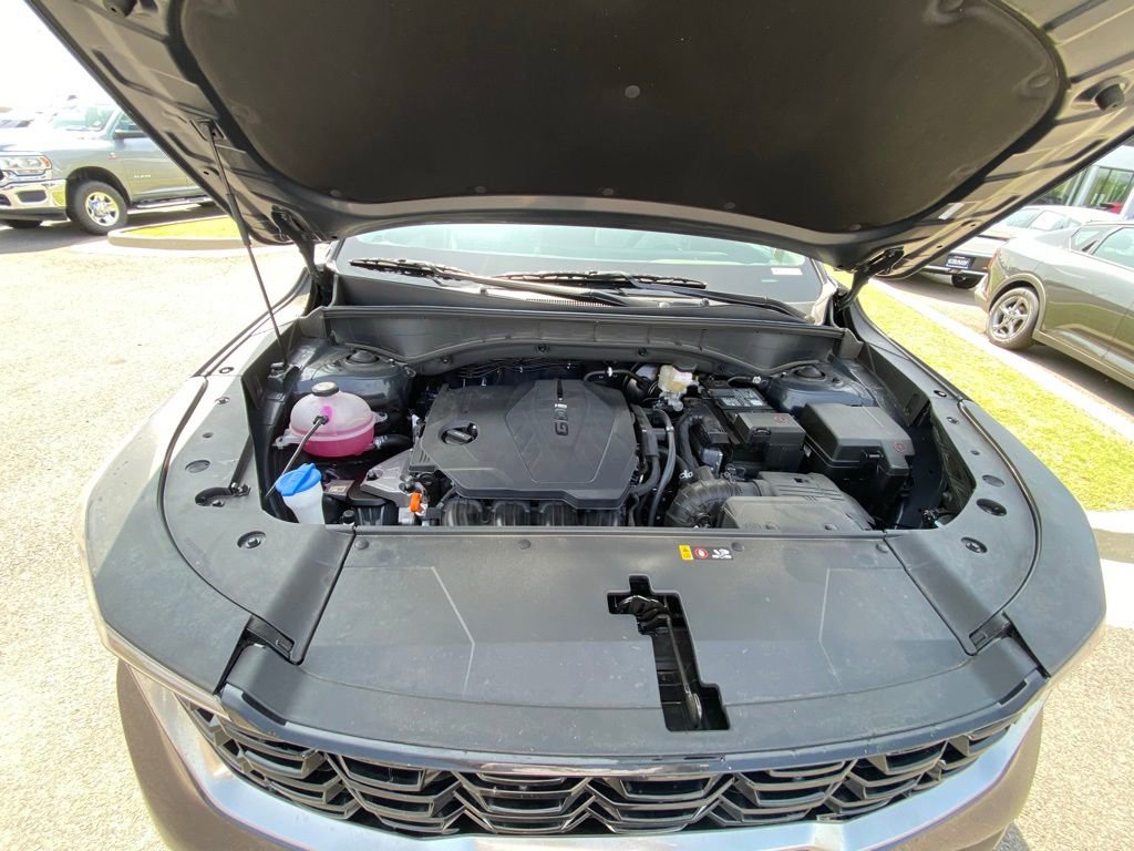 Certified 2025 Kia Sorento S w/ Panoramic Sunroof Package FWD image 33