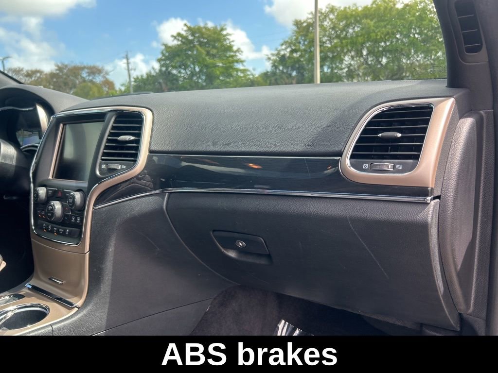 Used 2016 Jeep Grand Cherokee Limited 75th Anniversary AWD/4WD image 25