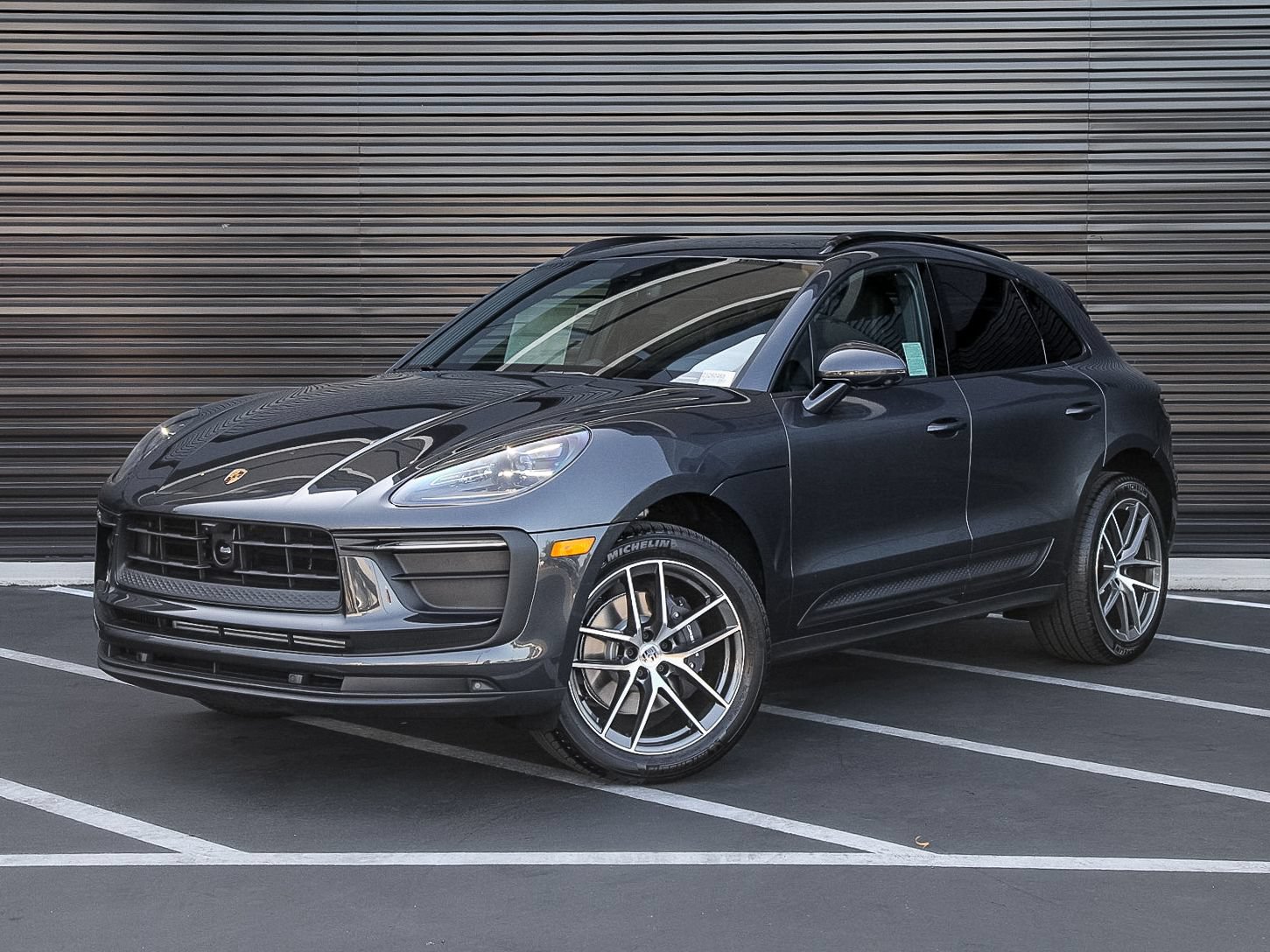 New 2026 Porsche Macan AWD/4WD image 1