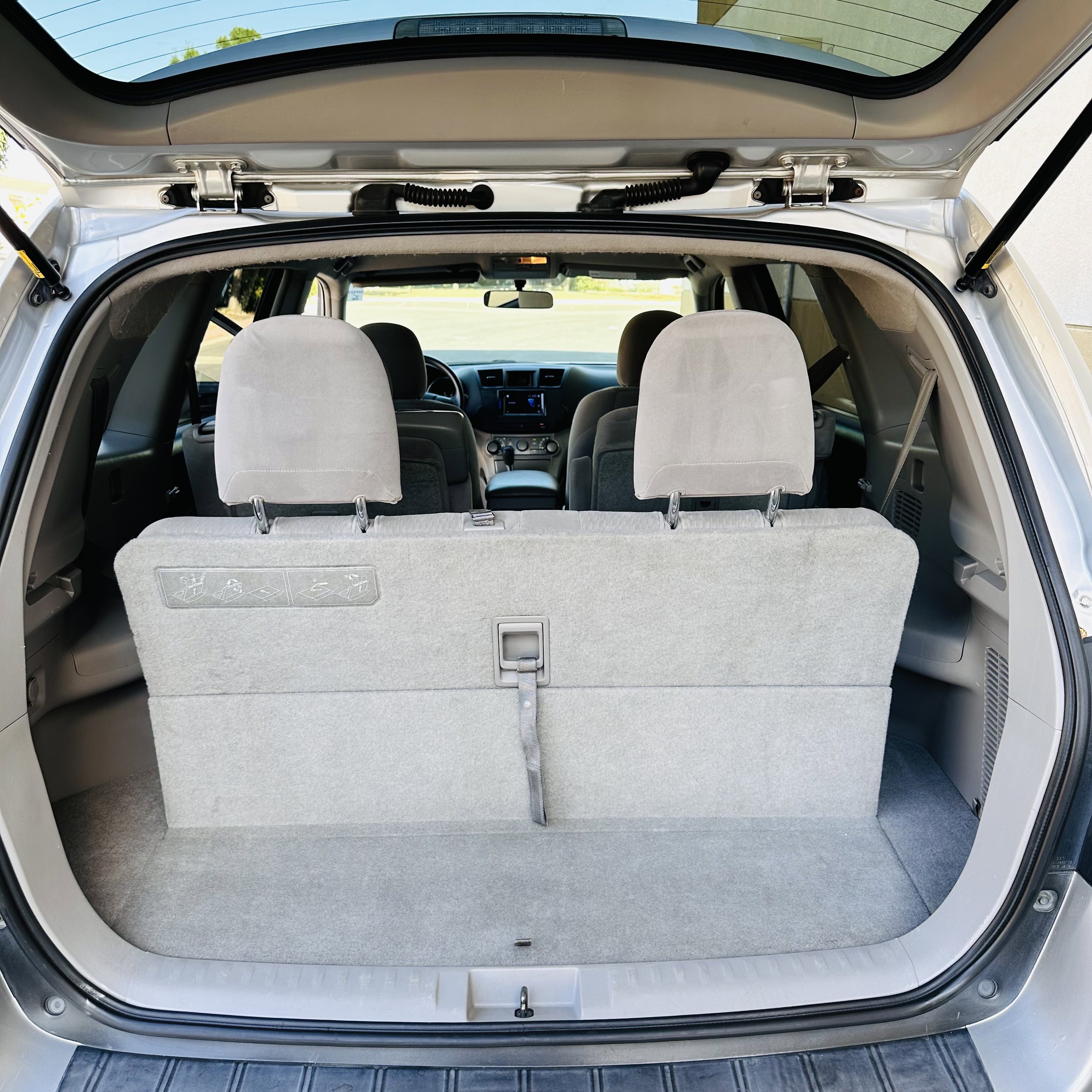 Used 2008 Toyota Highlander SPORT UTILITY 4D image 21