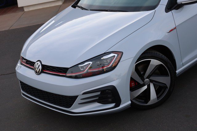 Used 2020 Volkswagen GTI SE FWD image 6