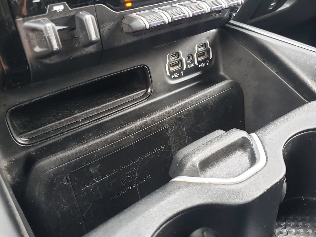Used 2021 RAM 1500 Laramie w/ Night Edition AWD/4WD image 31