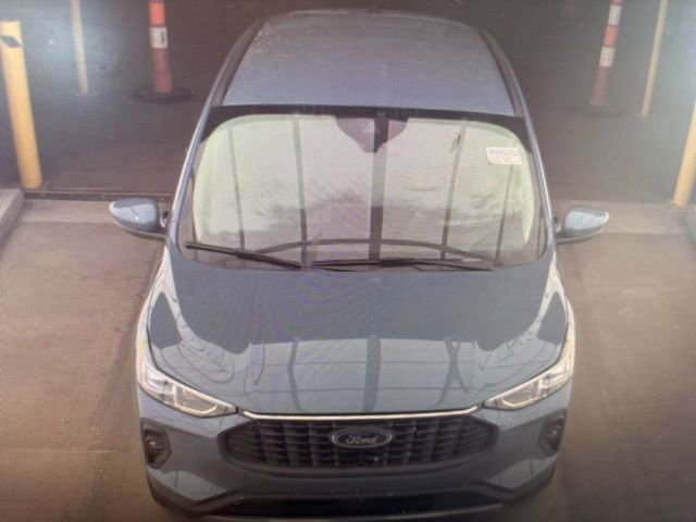 Used 2025 Ford Escape Platinum image 12