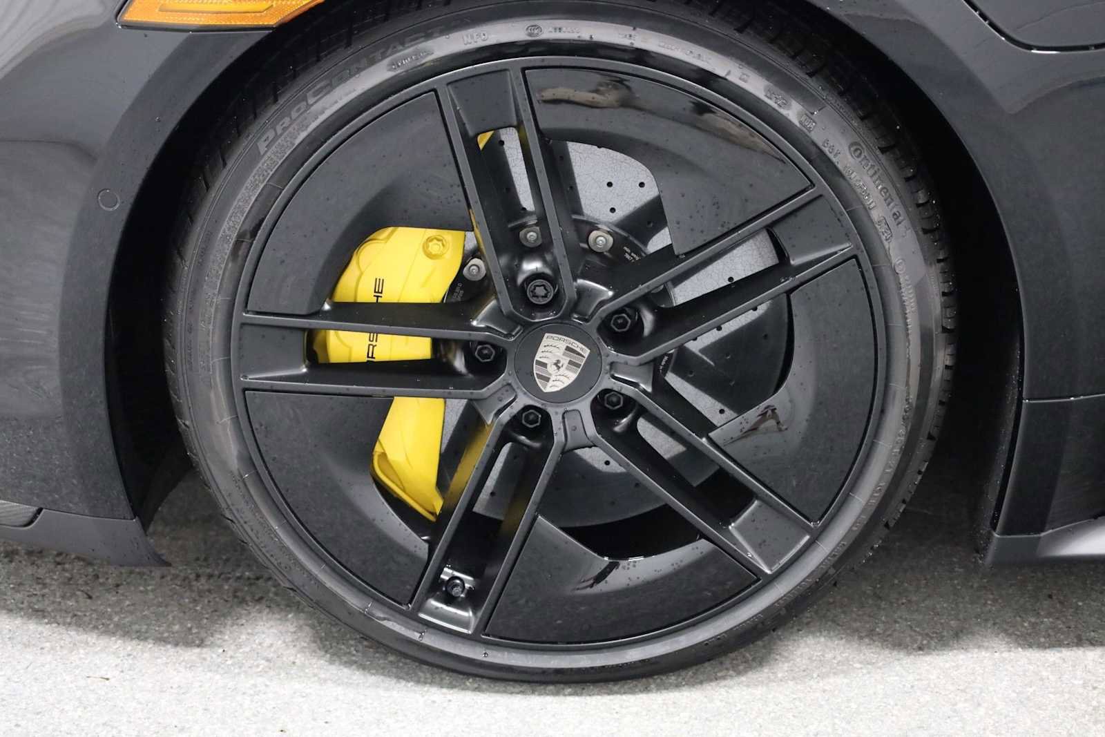 New 2025 Porsche Taycan Turbo image 38