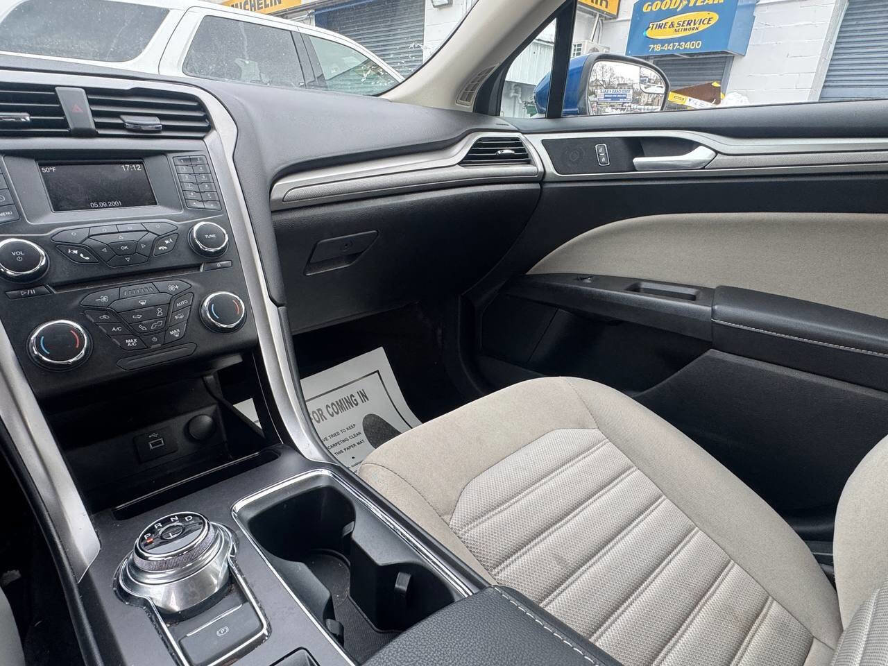 Used 2017 Ford Fusion S image 17