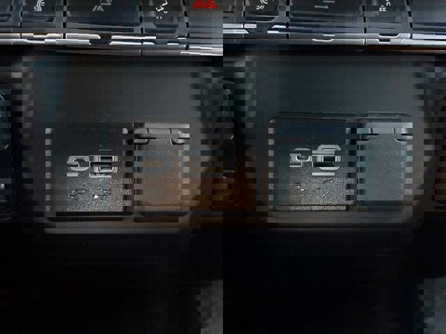 Used 2023 GMC Sierra 3500 Pro w/ Convenience Package image 29