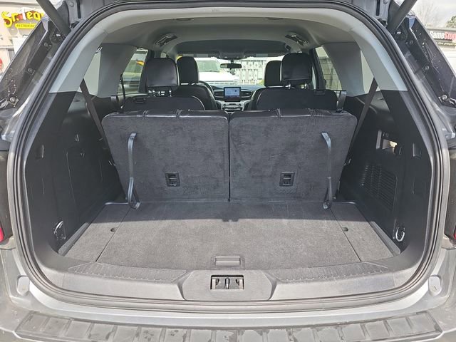 Used 2023 Ford Explorer XLT w/ Equipment Group 202A image 15