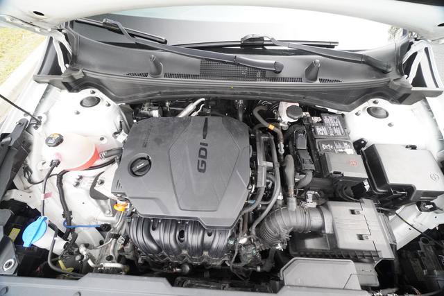 Used 2023 Kia Sportage EX image 10