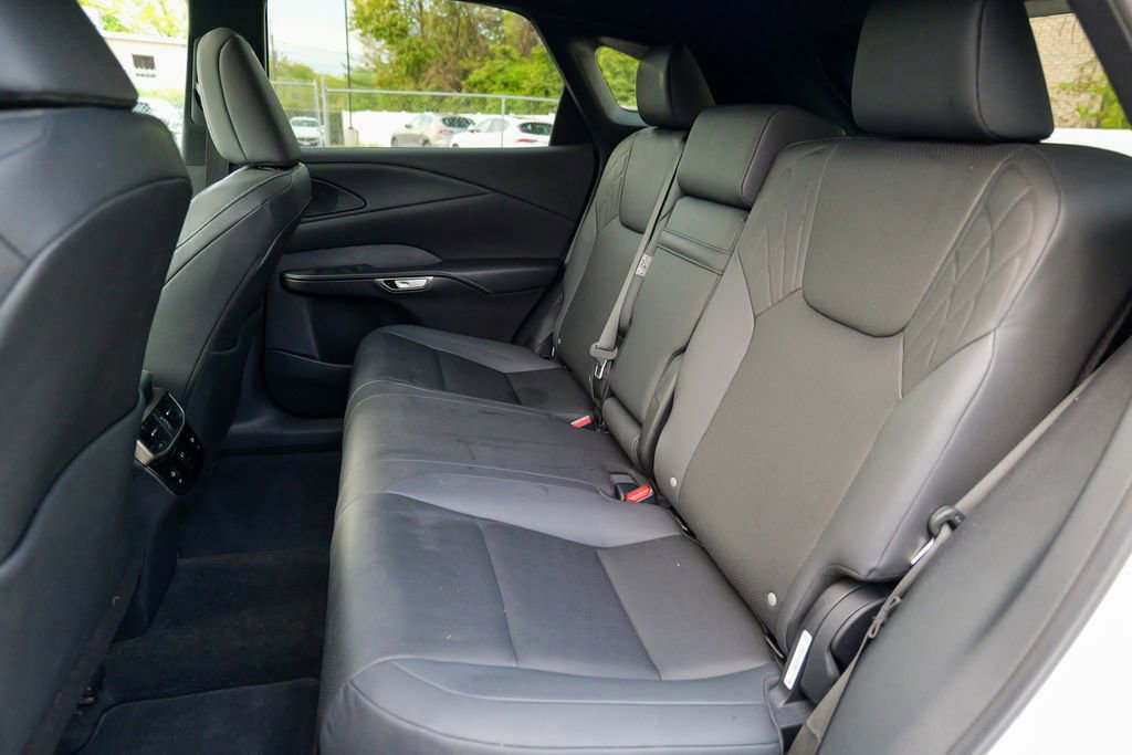 Used 2024 Lexus RX 350 Premium w/ Accessory Package (Z1) AWD/4WD image 26