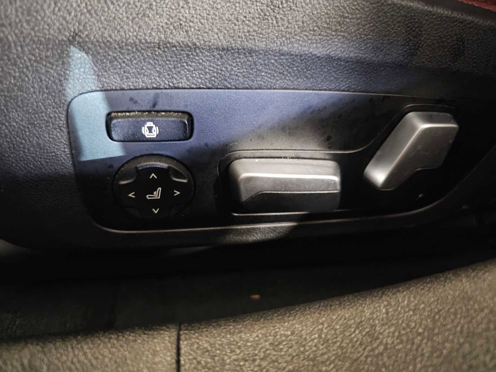 Used 2023 BMW i4 eDrive35 image 31