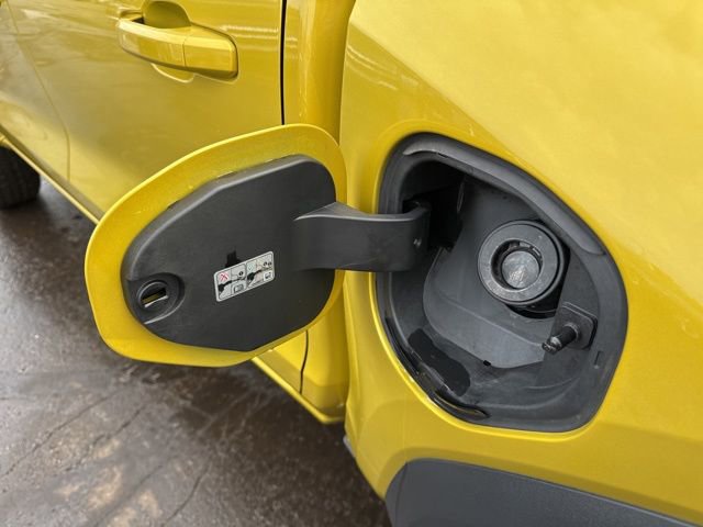 Used 2023 GMC Canyon AT4 w/ AT4 Premium Package image 20