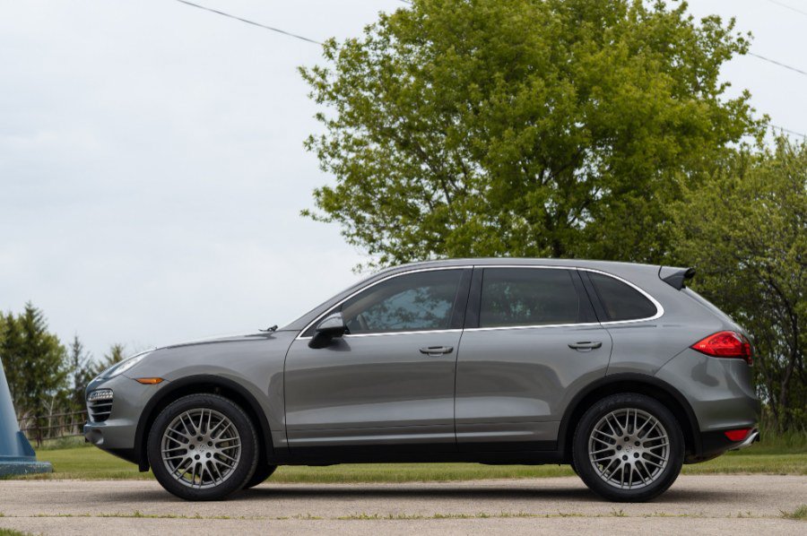 Used 2013 Porsche Cayenne Diesel AWD/4WD image 4