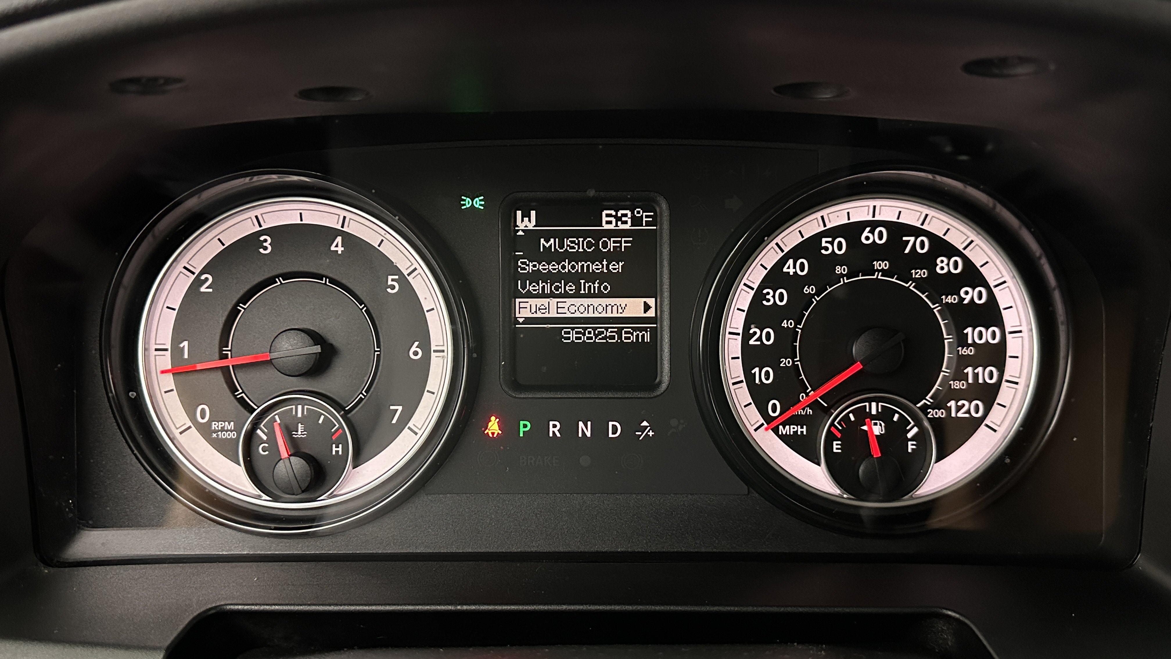 Used 2021 RAM 1500 Classic SLT RWD image 16