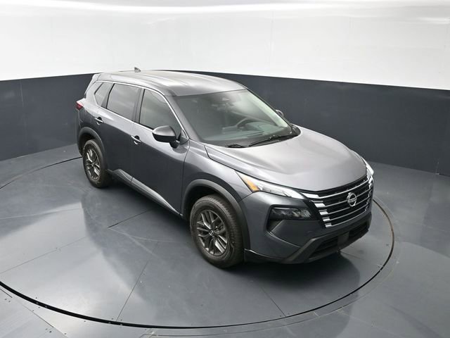 Used 2025 Nissan Rogue S FWD image 19