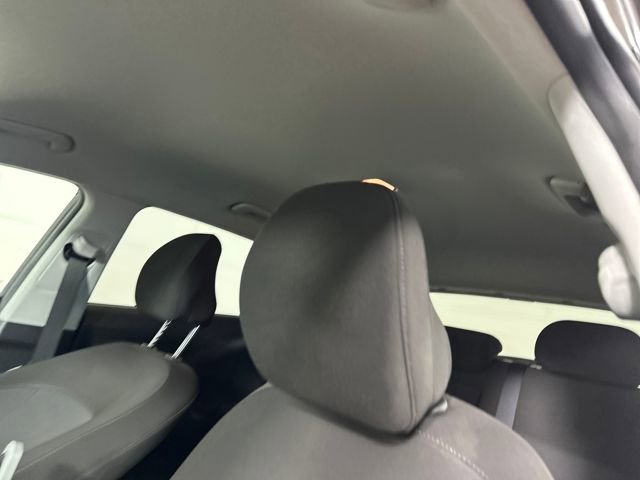 Used 2024 Hyundai Kona SEL image 12