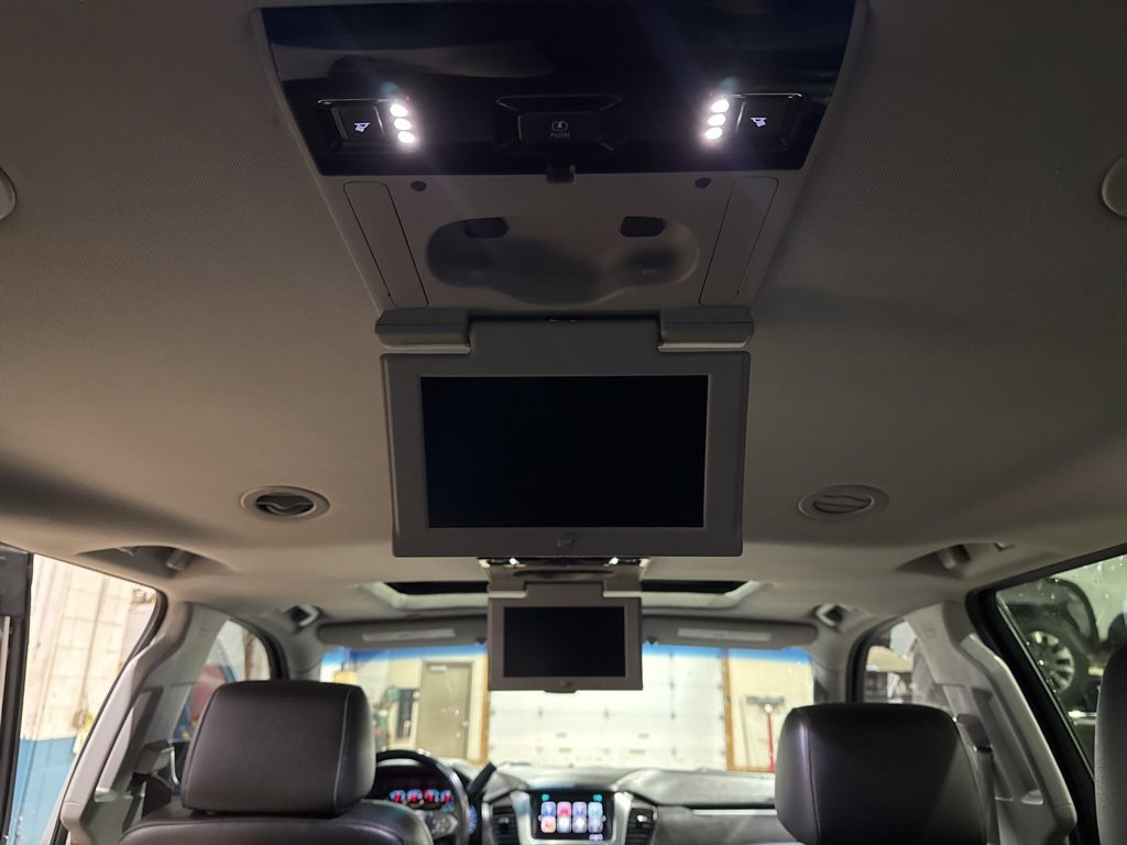 Used 2015 Chevrolet Suburban LTZ image 40