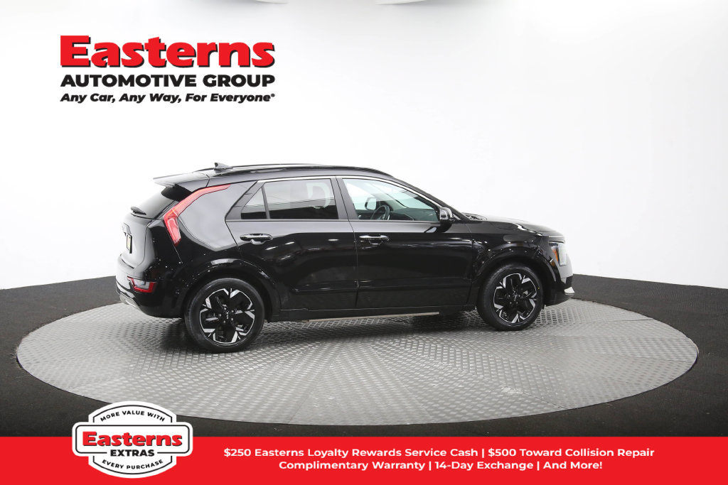 Used 2023 Kia Niro Wave w/ Wave Preserve Package FWD image 48