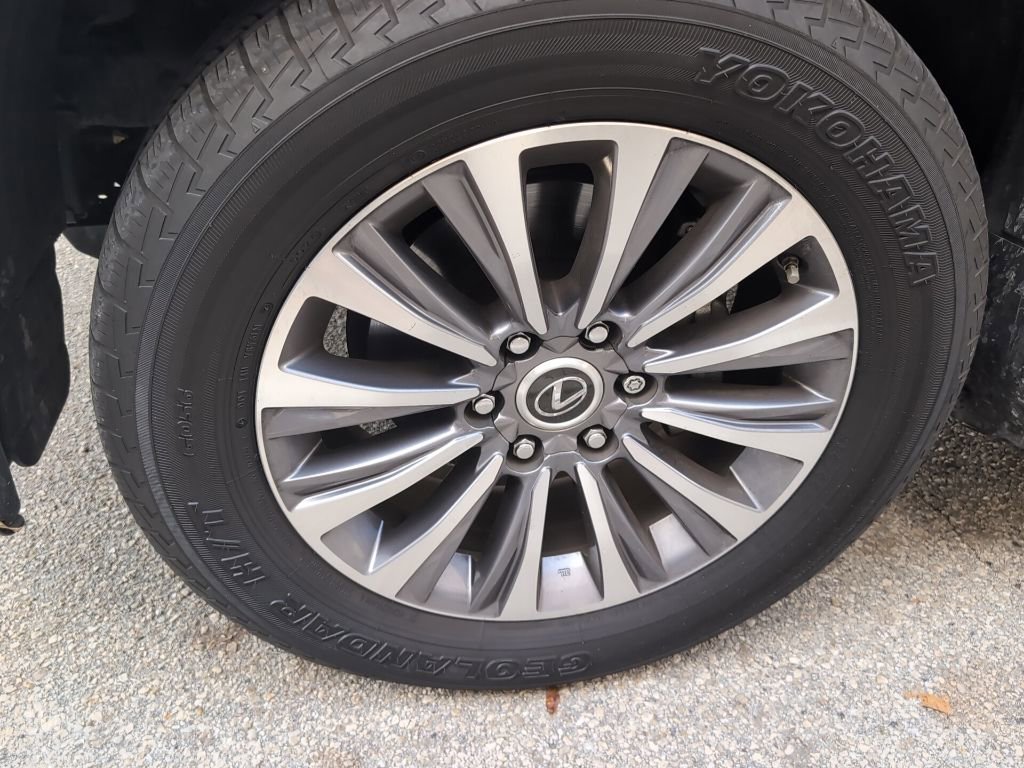 Certified 2020 Lexus GX 460 Luxury w/ Accessory Package image 4