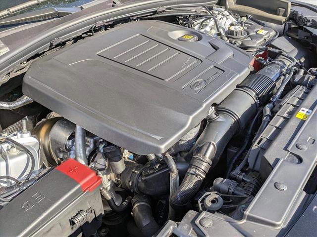 Certified 2025 Land Rover Range Rover Velar Dynamic SE image 24