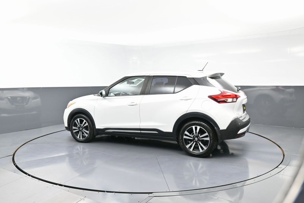 Used 2020 Nissan Kicks SR w/ SR Premium Package image 50
