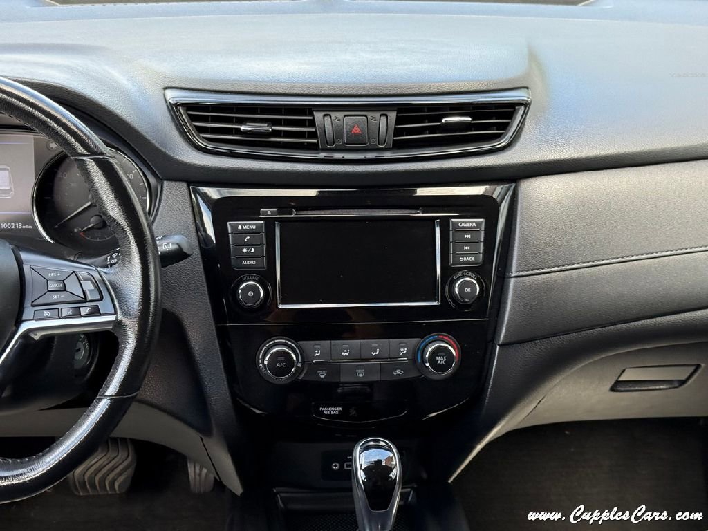 Used 2019 Nissan Rogue S w/ Special Edition Package image 17