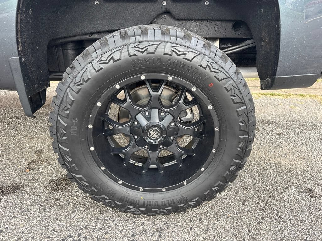 Used 2019 Chevrolet Silverado 1500 RST AWD/4WD image 25