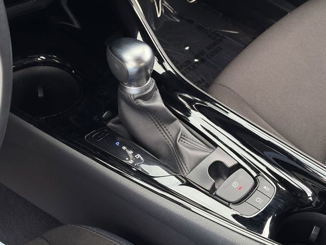 Used 2020 Toyota C-HR XLE image 29