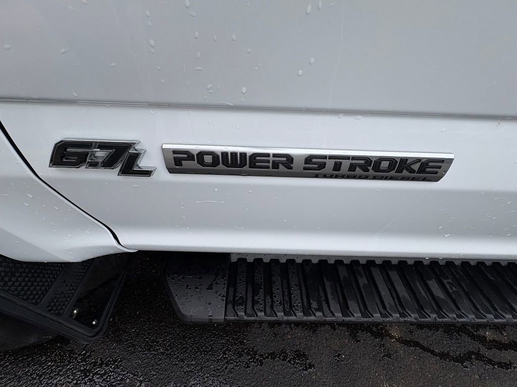 Certified 2022 Ford F350 Lariat w/ Lariat Ultimate Package image 10