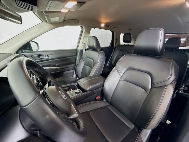 Certified 2023 Nissan Pathfinder SL w/ Lighting Package (N92) image 22