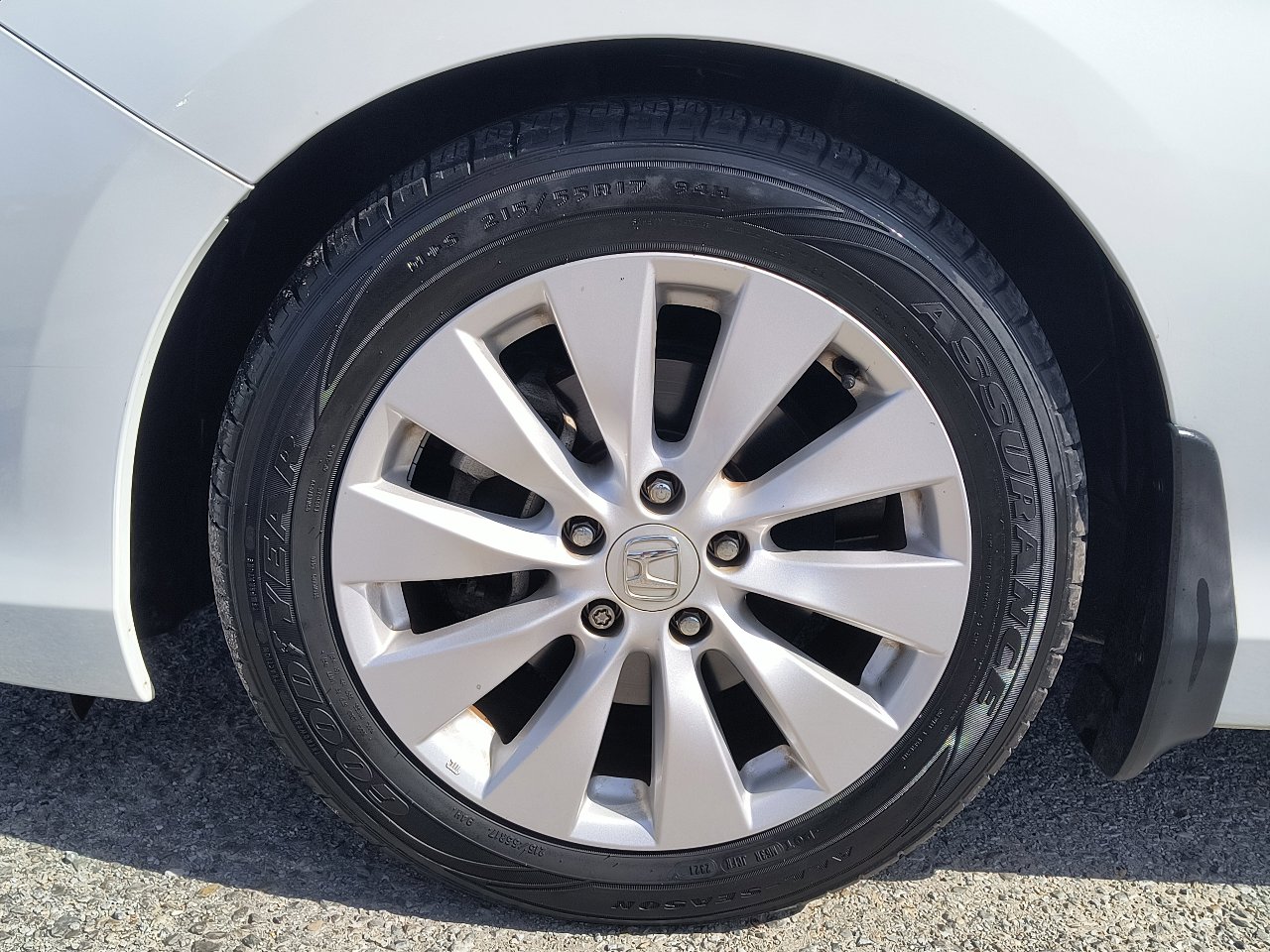 Used 2014 Honda Accord EX-L image 10