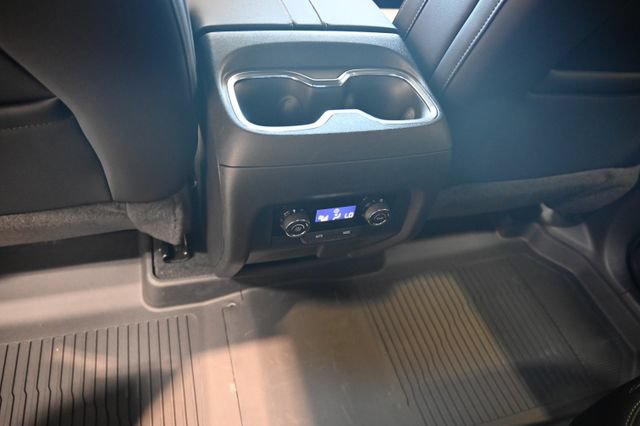 New 2027 Chevrolet Traverse LT w/ Driver Confidence Package FWD image 25